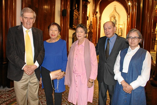 César Ramírez, Ana Lucía Buitrago, Martha Cecilia Buitrago, David Buitrago y Ana María Ocampo. César Ramírez, Ana Lucía Buitrago, Martha Cecilia Buitrago, David Buitrago y Ana María Ocampo.