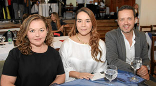 Mariana Villegas Gómez, Paula Gaitán Guzmán y Juan David Urrea Hoyos. Mariana Villegas Gómez, Paula Gaitán Guzmán y Juan David Urrea Hoyos.