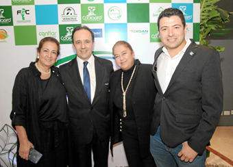 Tatiana Jaramillo, Daniel Castaño López, Juanse Jaramillo y Sebastián Díaz. Tatiana Jaramillo, Daniel Castaño López, Juanse Jaramillo y Sebastián Díaz.