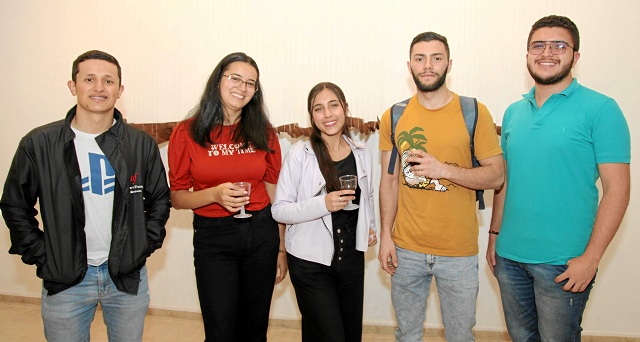 Andrés Ángel, Manuela Jaramillo, Leidy Cortés, Santiago Gómez y Joaquín Bermúdez. Andrés Ángel, Manuela Jaramillo, Leidy Cortés, Santiago Gómez y Joaquín Bermúdez.