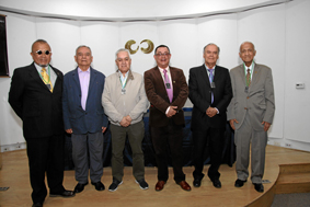 Fotos | Argemiro Idárraga | LA PATRIA Julián Chica Cardona, Octavio Hernández Jiménez, Fabio Vélez Correa, Ángel María Ocampo Cardona, presidente de la Academia Caldense de Historia; Albeiro Valencia Llano y Óscar Gaviria Valencia. Fotos | Argemiro Idárraga | LA PATRIA Julián Chica Cardona, Octavio Hernández Jiménez, Fabio Vélez Correa, Ángel María Ocampo Cardona, presidente de la Academia Caldense de Historia; Albeiro Valencia Llano y Óscar Gaviria Valencia.