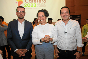 Fotos | Argemiro Idárraga | LA PATRIA Luis Carlos Velásquez, gobernador de Caldas, Astrid Viviana Rodríguez, ministra del Deporte, y Carlos Mario Marín Correa, alcalde de Manizales. Fotos | Argemiro Idárraga | LA PATRIA Luis Carlos Velásquez, gobernador de Caldas, Astrid Viviana Rodríguez, ministra del Deporte, y Carlos Mario Marín Correa, alcalde de Manizales.