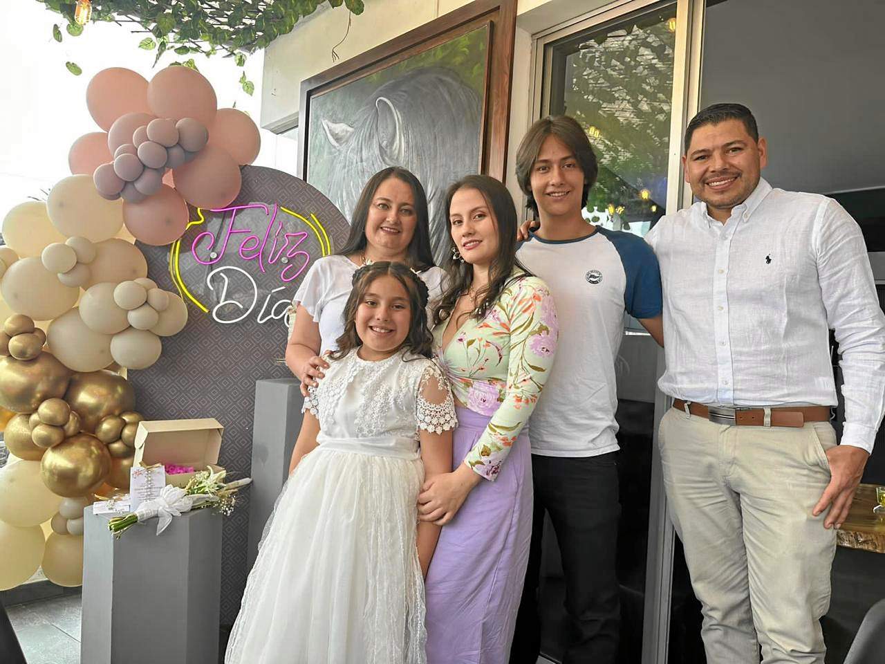 Fotos | Cortesía | LA PATRIA Claudia Lucero Arango Osorio, Susana Alarcón Arango, Alejandra Hoyos Arango, Rafael Hoyos Arango y Mauricio Alarcón Sánchez