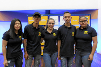 Jéssica Paola Vélez Gil, Jonatan Andrés Saldana, Jéssica Paola Obando, Luis Fernando López y Ximena Rincón Montoya. Jéssica Paola Vélez Gil, Jonatan Andrés Saldana, Jéssica Paola Obando, Luis Fernando López y Ximena Rincón Montoya.