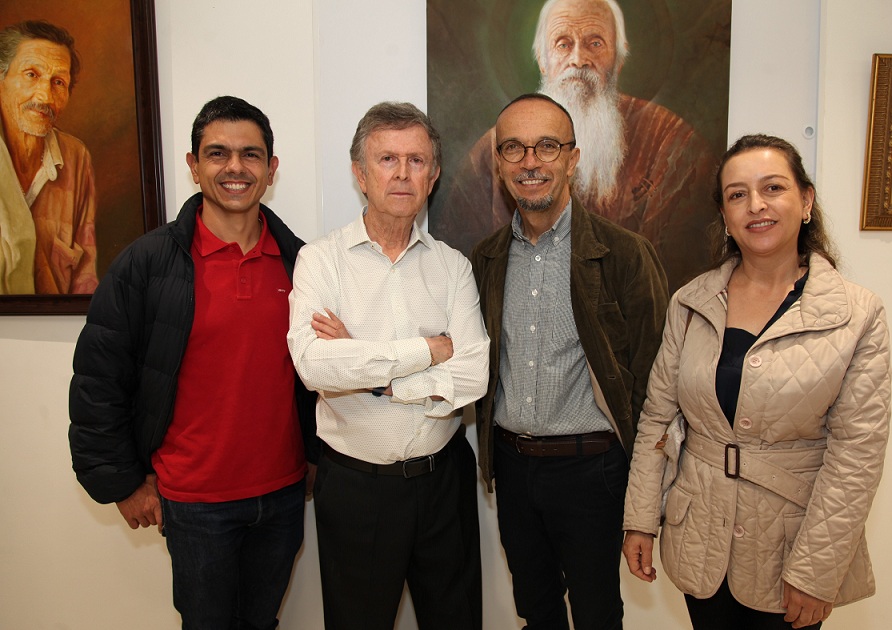 Luis Miguel Alzate, Ramiro Ramírez, Pablo Chaves y Mónica Tabares. Luis Miguel Alzate, Ramiro Ramírez, Pablo Chaves y Mónica Tabares.