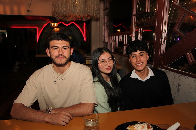 Juan David Quiroga, Tatiana Valencia y Juan José Rodríguez. Juan David Quiroga, Tatiana Valencia y Juan José Rodríguez.