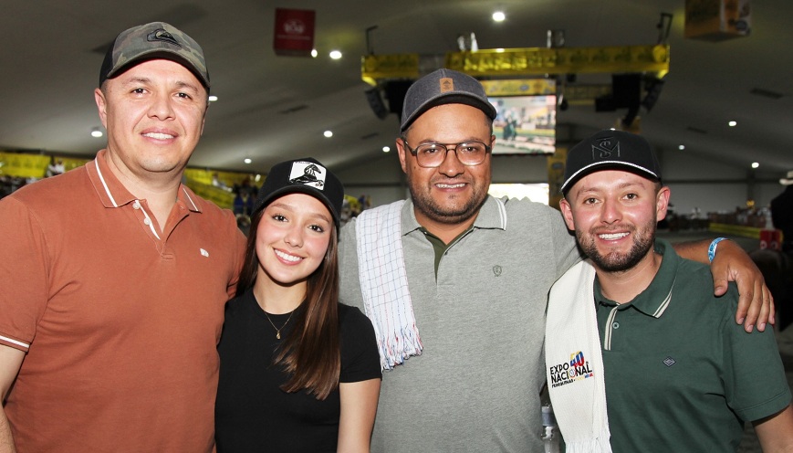 Julián Quintero, Mariana Quintero, Santiago Higuera y Yimmy Ríos. Julián Quintero, Mariana Quintero, Santiago Higuera y Yimmy Ríos.