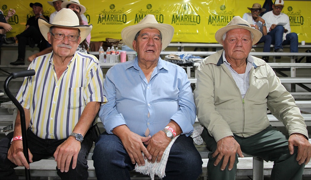 Gustavo Mejía Aristizábal, Diego Mejía Aristizábal y Arturo Mejía Aristizábal. Gustavo Mejía Aristizábal, Diego Mejía Aristizábal y Arturo Mejía Aristizábal.