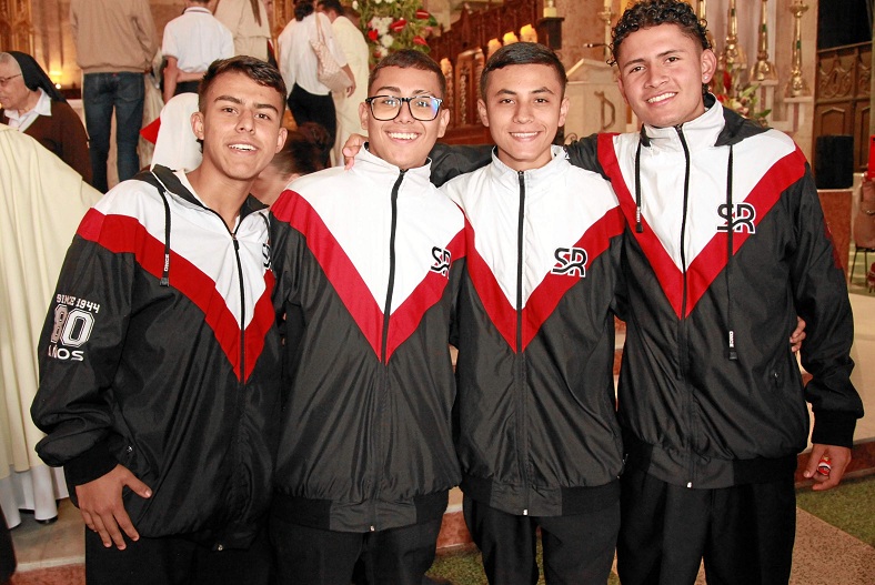 Juan Esteban Orejuela, Thomás Ramírez, Juan Esteban Ortiz y Tomás Cortés. Juan Esteban Orejuela, Thomás Ramírez, Juan Esteban Ortiz y Tomás Cortés.