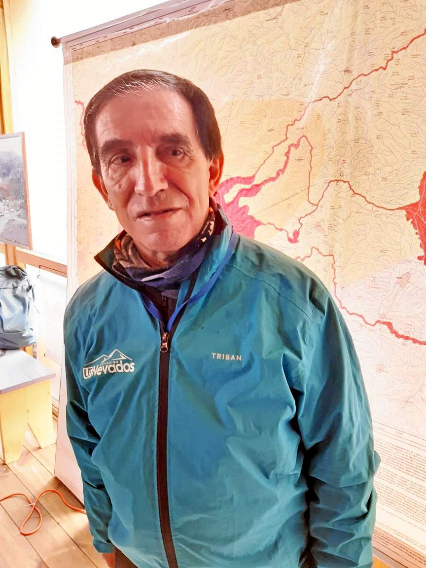 Foto | Augusto Patiño | LA PATRIA Jaime Eduardo Benavides recibió un reconocimiento por su labor de toda una vida como guía profesional de alta montaña.