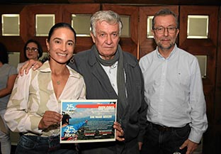 Ana María Giraldo, Ramiro Henao y Fernando Toro. Ana María Giraldo, Ramiro Henao y Fernando Toro.