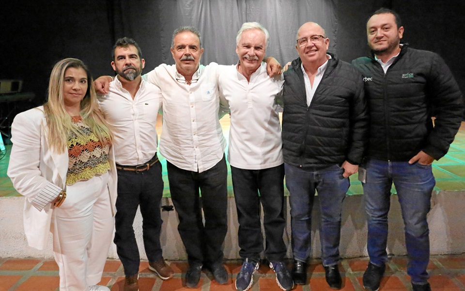 Catalina Muñoz Giraldo, Hernán Alberto Bedoya, Pablo Felipe Gómez Jaramillo, "Papá" Jaime, Julián Alberto Giraldo Llano y Héctor Corrales.