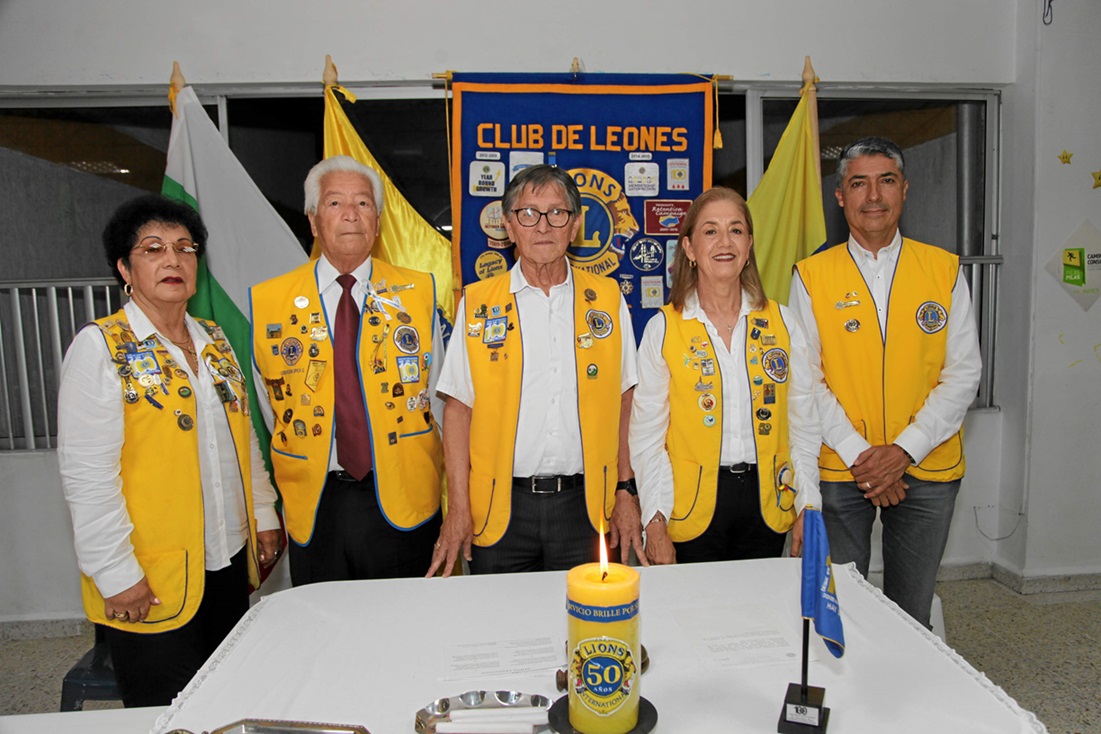 Maryori Castrillón, secretaria; Octavio Zapata, tercer vicepresidente; Jairo Bermúdez, presidente; Nelly Sánchez, primera vicepresidenta, y Juan Pablo Valencia, segundo vicepresidente.