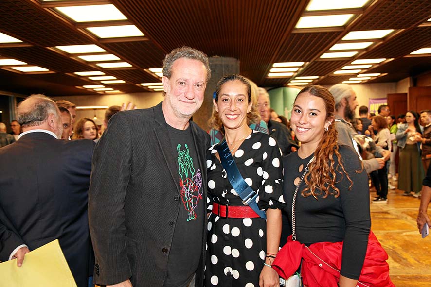 Carles Roca, Paula Andrea Leguizamón y Alejandra Martínez.