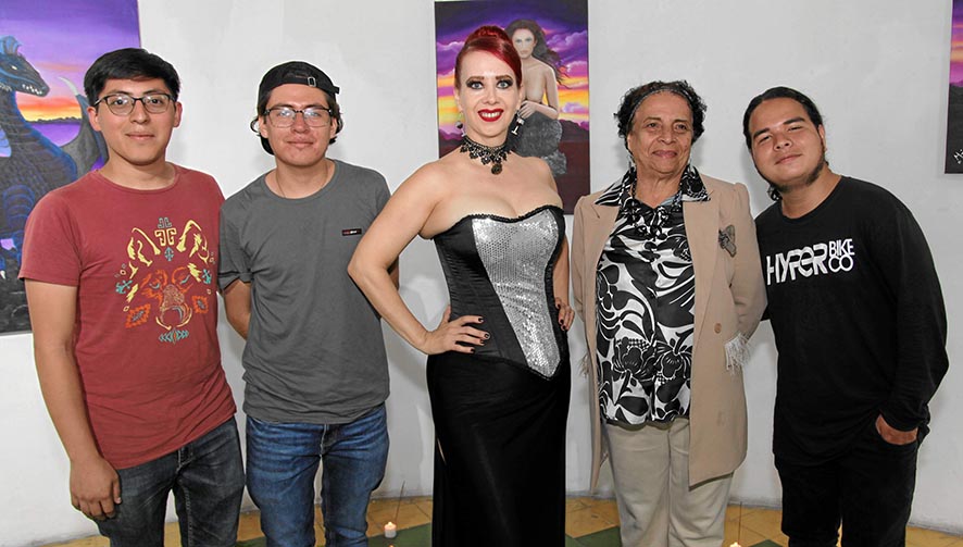 Alfonso Córdoba, Esaú Barranco, Mariana Tapia, Rosalba Arias y Michael Rosas.