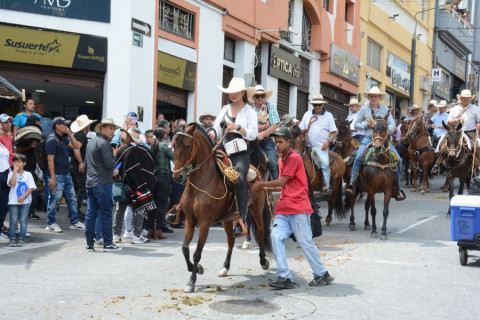 Cabalgata Feria de Manizales 20224