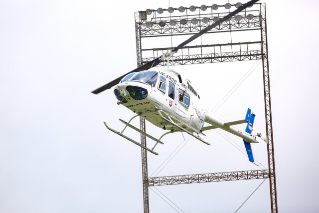 Llegada en helicóptero.