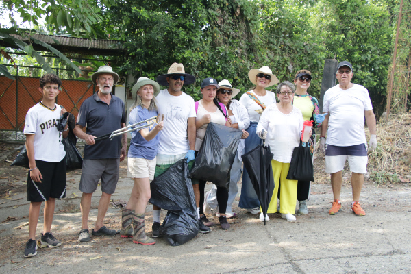 Con la comunidad de la vereda La China. 