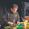 Jorge Jiménez fue el único chef colombiano invitado al Vallarta Nayarit Gastronómica. Él preparó en vivo un tamal de plátano y maíz, con carne deshebrada de cáscara de plátano bañada en hogao, pistilos de bellota encurtidos y polvo de patacón, envuelto a la manera tradicional del fiambre caldense en hojas de plátano. Jorge Jiménez fue el único chef colombiano invitado al Vallarta Nayarit Gastronómica. Él preparó en vivo un tamal de plátano y maíz, con carne deshebrada de cáscara de plátano bañada en hogao, pistilos de bellota encurtidos y polvo de patacón, envuelto a la manera tradicional del fiambre caldense en hojas de plátano.