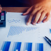El DANE reveló que la economía del país se contrajo por primera vez desde el cuarto trimestre del 2020. Se esperaba un crecimiento del 0,3% o 0,4%. El DANE reveló que la economía del país se contrajo por primera vez desde el cuarto trimestre del 2020. Se esperaba un crecimiento del 0,3% o 0,4%.