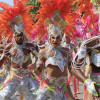Integrantes de una comparsa participan en la Gran Parada de Comparsas este lunes, durante el tercer desfile del Carnaval de Barranquilla Integrantes de una comparsa participan en la Gran Parada de Comparsas este lunes, durante el tercer desfile del Carnaval de Barranquilla