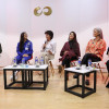 De izquierda a derecha: coronel Liliana Andrea Jiménez Falla, Alba Sofía Vargas Romero, María Amparo Jaramillo Trujillo, Juliana Londoño Villa e Ivonne Paola Mendoza Niño, las participantes en el foro Liderazgo femenino que genera el desarrollo en Manizales, organizado por LA PATRIA.