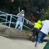 Riña en Bogotá durante el Día de la Madre. Riña en Bogotá durante el Día de la Madre.