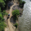 Ganaderos de la vía Aguadas (Caldas) - La Pintada (Antioquia) ponen sus predios a disposición de la Gobernación caldense para buscar una solución a la deteriorada ruta afectada por el río Arma.