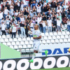 Michael Barrios celebró el cuarto gol del Once Caldas en la victoria contra el Deportivo Cali en Manizales. 