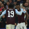 Jhon Duran celebra con Jaden Philogene-Bidace su gol ante el Bayern Munich. Jhon Duran celebra con Jaden Philogene-Bidace su gol ante el Bayern Munich.