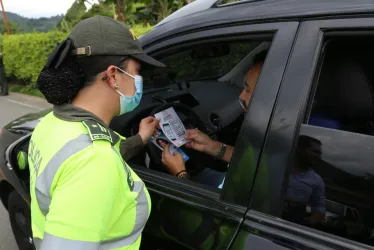 La Policía realiza campañas para que los ciudadanos tomen conciencia sobre el hurto de vehículos.