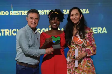 Yohely Patricia Mosquera ganó el  Premio Maestros y Maestras para la Vida, en la categoría Perspectiva de Género.