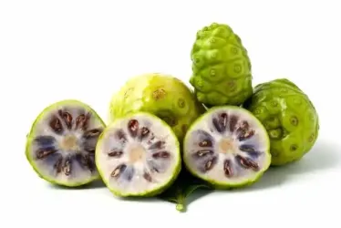 Conozca las propiedades del noni, la fruta de la salud