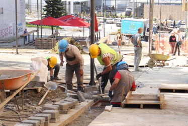 Foto | Luis Fernando Trejos | LA PATRIA  En el bulevar de la 48 todavía se adelantan trabajos. 