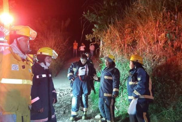 Al llegar a la vereda Dosquebradas, los bomberos se toparon con que no había ocurrido ningún incendio.