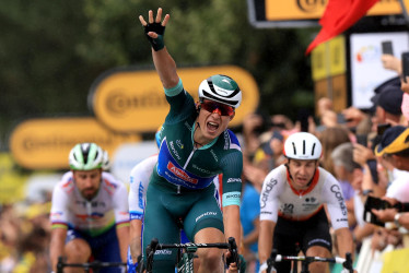 El pedalista belga Jasper Philipsen, de maillot verde por ser el líder de la clasificación por puntos del Tour 2023, ganó la 11.ª etapa y ya suma cuatro victorias en esta edición.