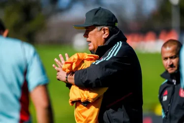 Nelson Abadía, técnico saliente de la Selección Colombia Femenina.