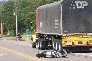 Maricela Marín Morales, de Nariño (Antioquia), falleció en el lugar del accidente, en la vía Honda - Puerto Boyacá. Chocaron una moto y un tractocamión.