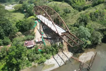 Así lucían las obras sobre el río La Vieja a principios de septiembre.