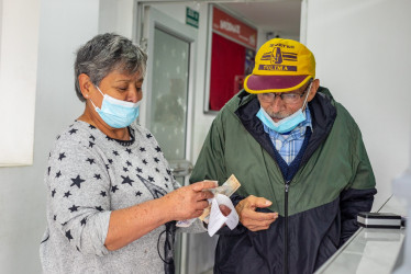 El apoyo del Gobierno para los mayores de 80 años no pensionados pasará de $80 mil a $225 mil.