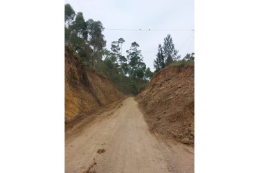 Así se ven hoy algunas de las obras en la vía Riosucio-Jardín.