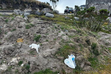 Las basuras de los turistas son uno de los aspectos que preocupan a Cortolima.