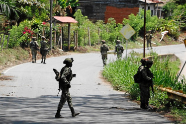 15 combatientes del Estado Mayor Central murieron tras la ofensiva del Ejército en El Plateado, corregimiento de Argelia (Cauca). Otros 12 quedaron heridos.