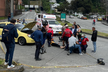 En esta esquina se presentó el choque entre el taxy la moto.