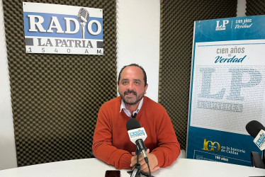 Germán Camilo Díaz, director escénico del taller de ópera de la Universidad de Caldas.