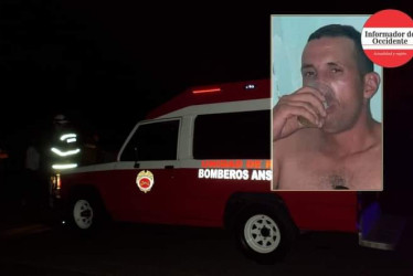 A Carlos intentaron socorrerlo los bomberos, pero lo encontraron sin signos vitales.