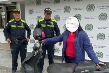 Las autoridades insisten en no parquear vehículos en sitios sin vigilancia y así evitar robos.