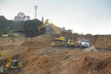 Desde el 12 de julio del 2022 la firma española OHLA decidió suspender la ejecución de las obras de manera unilateral en Aerocafé. Los terrenos cumplen dos años sin movimiento.