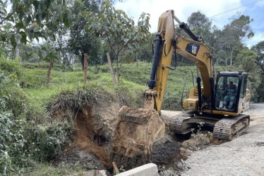 La Secretaría de Infraestructura de Caldas informó las afectaciones viales que se presentan en 10 municipios este viernes (26 de julio).