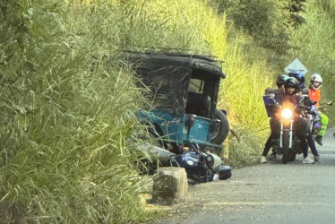 Accidente en la Troncal de Occidente, en Anserma.